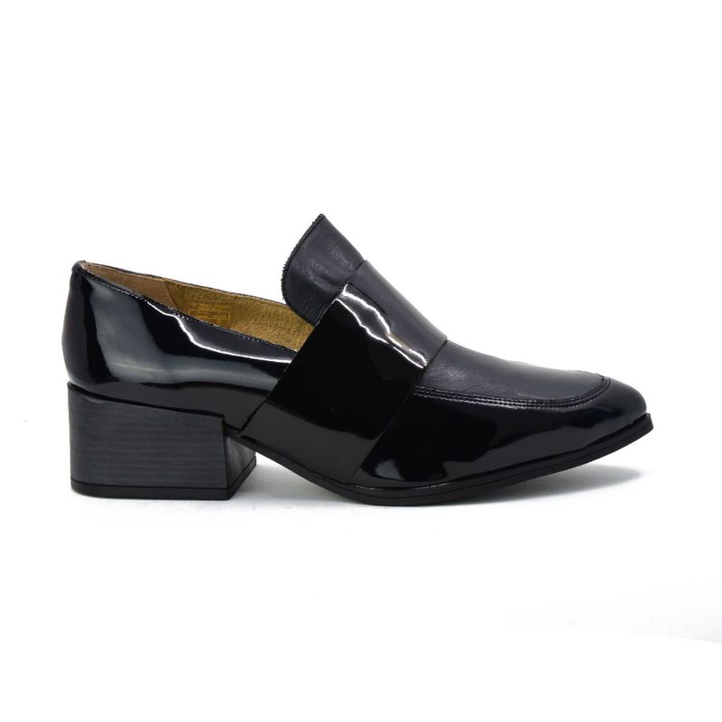 Zapato-Casual-Taco-Bajo-de-Cuero-Marco-Donatti-Charol