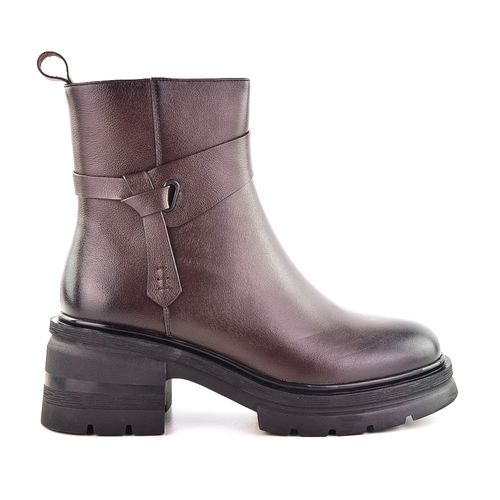 BOTA CASUAL DE CUERO MARCO DONATTI SHANNE