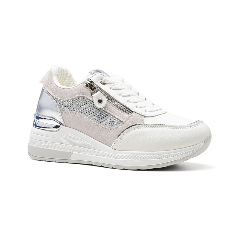 CHAMPIONSNEAKERKORIUMALASKA
