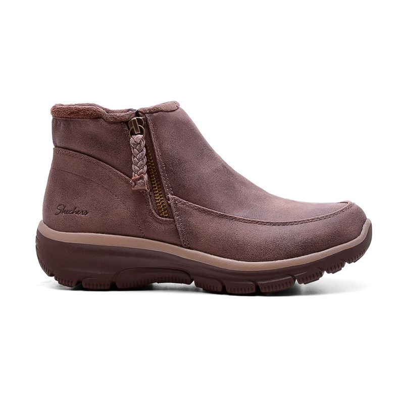 BOTACASUALSKECHERSEASYGOINGINTOFALL