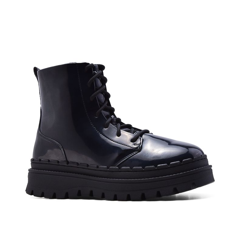 BOTACASUALSKECHERSJAMMERSCOOLBLOCKER